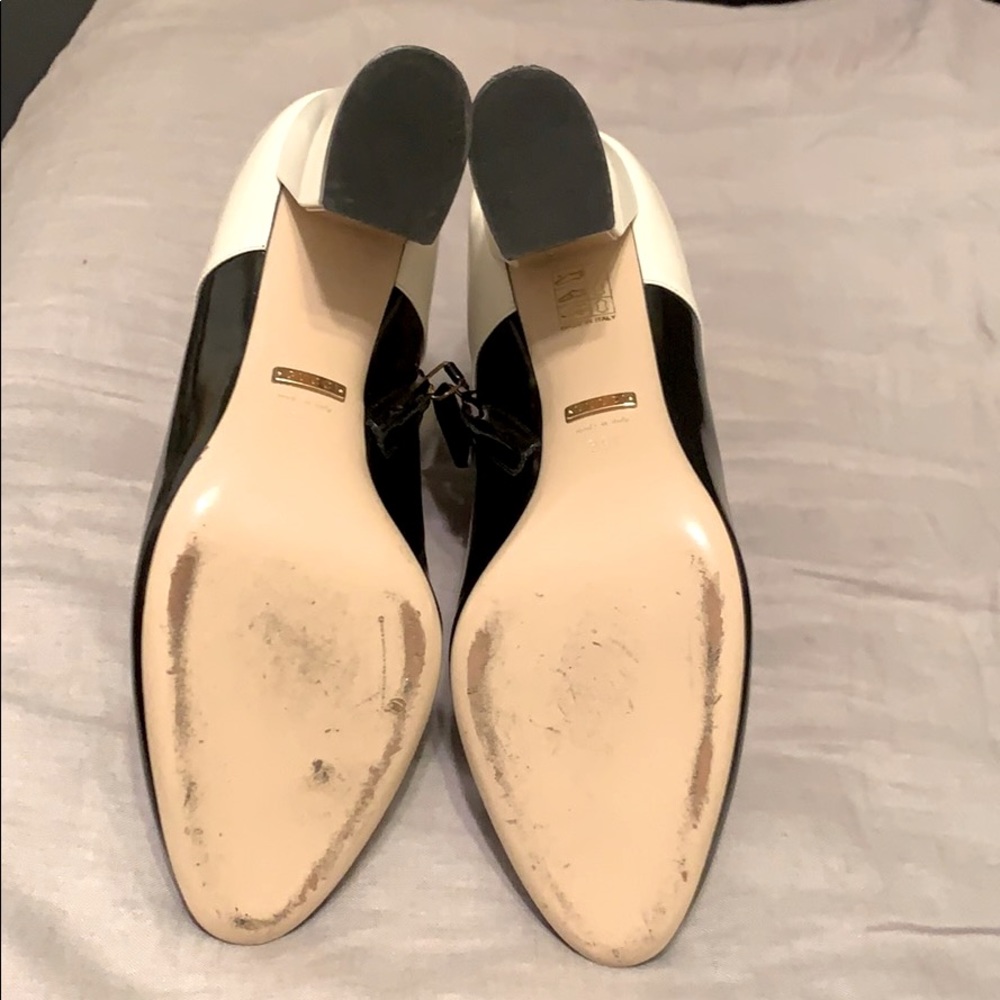 Gucci
Black and White Women's Nimue Leather Boots - Picture 12 of 12